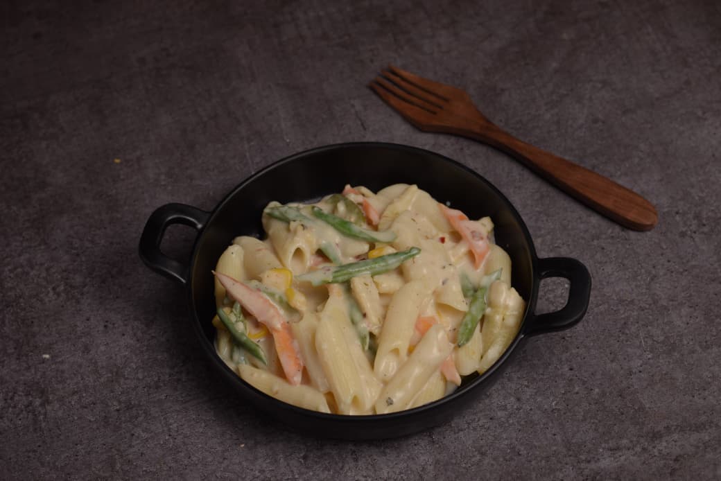 White Sauce Pasta